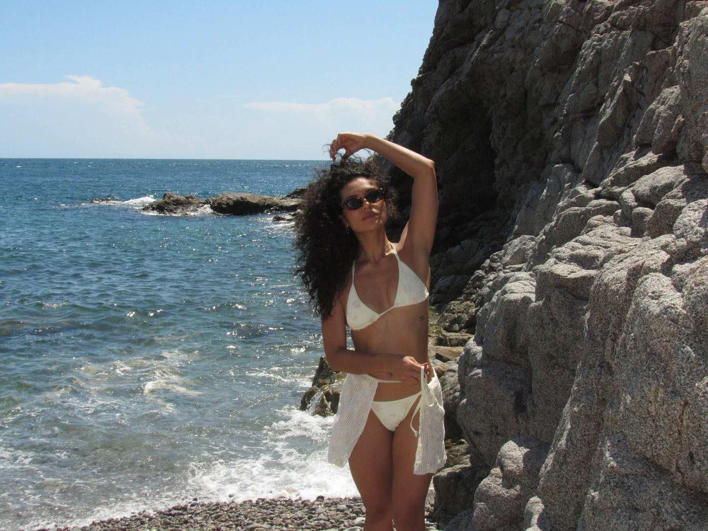 Sundara white daisy set